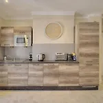 Upstays Carre D Or 70m Cannes