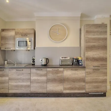 Immogroom- 70m2 - Renovated - Wifi - Ac - Close To Everything Cannes